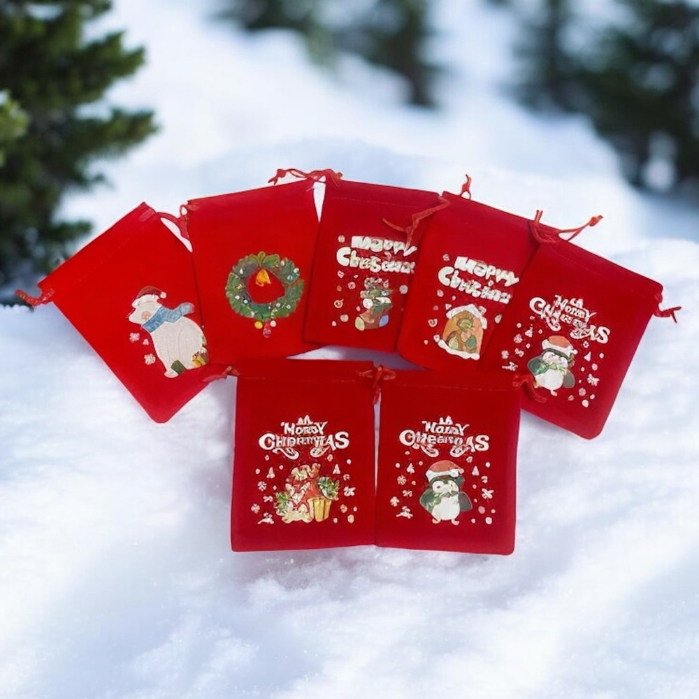 Red Velvet Bags (7) With Holiday Designs